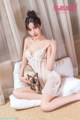TouTiao 2017-10-11: Baby Model (18 photos)